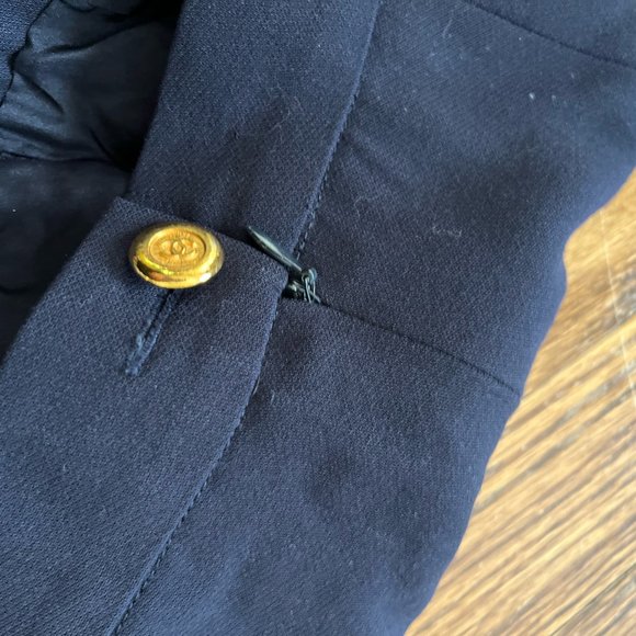 chanel pleated nautical navy stunning flattering skirt - Picture 3 of 5